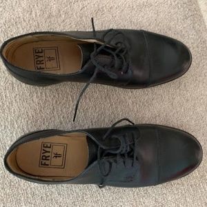frye leather classic oxfords